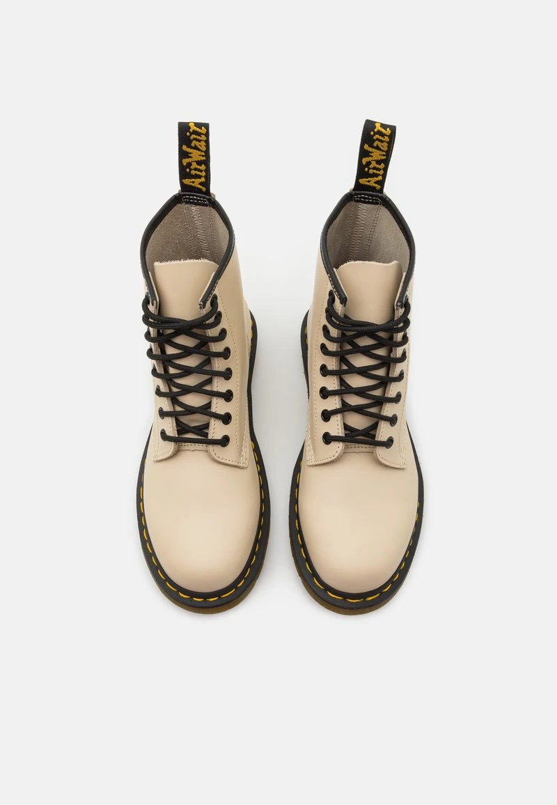 Dr. Martens 1460 UNISEX - Schnürstiefelette - Parchment Beige – Bild 4