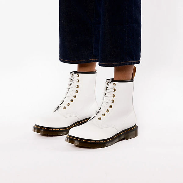 Dr. Martens Vegan 1460 Schnürstiefeletten - Weiß – Bild 2