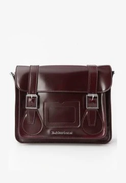 Dr. Martens VEGAN SATCHEL - Umhängetasche - Cherry Red Cambridge Brush