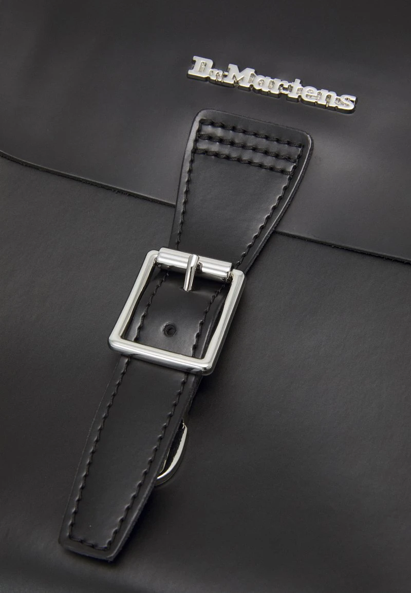 Dr. Martens MINI BACKPACK UNISEX - Tagesrucksack - Black – Bild 5