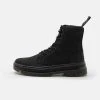Dr. Martens COMBS UNISEX - Schnürstiefelette - Black