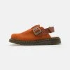 Dr. Martens JORGE II UNISEX - Clogs - Rust Tan/saddle Tan