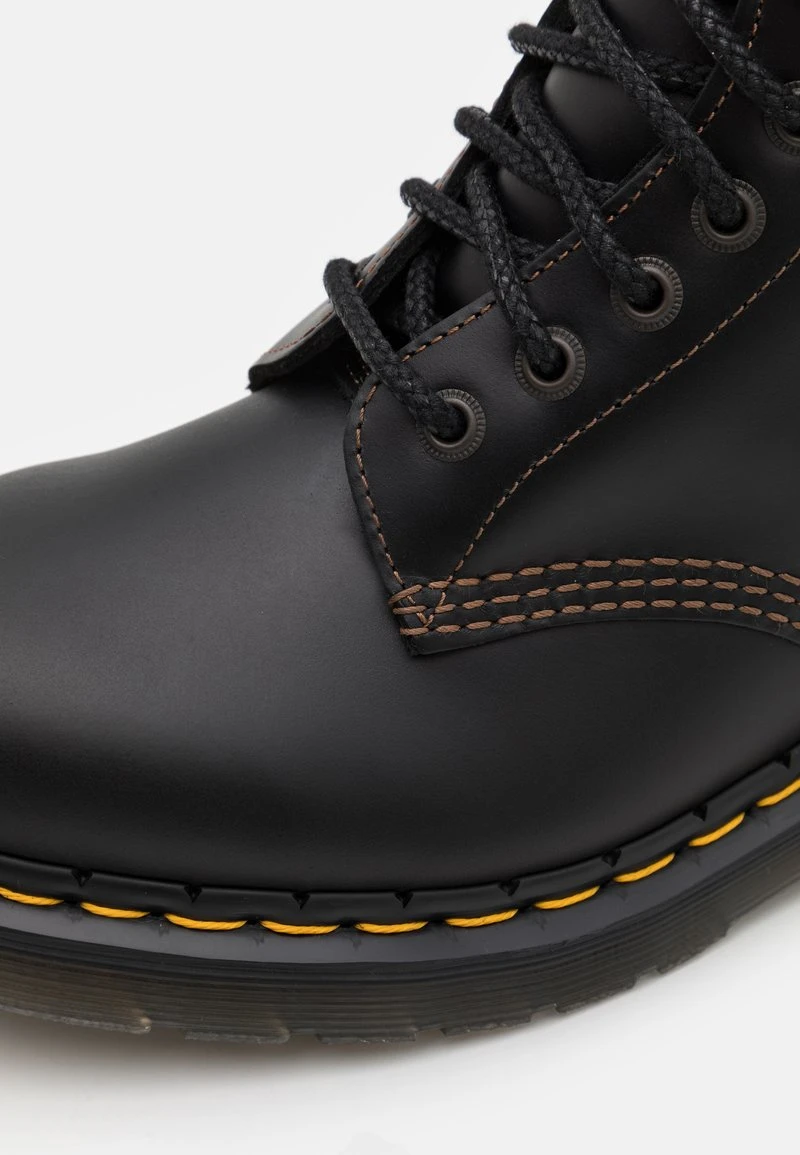 Dr. Martens 1460 ABRUZZO WP - Schnürstiefelette - Black/brown – Bild 6