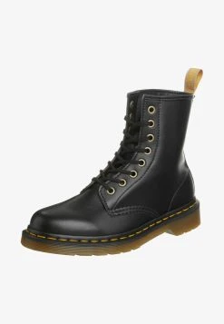 Dr. Martens WINCHESTER II BOOT 1460 VEGAN - Schnürstiefelette - Black